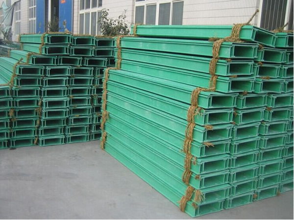 �����ֵ��²ۣ���·��